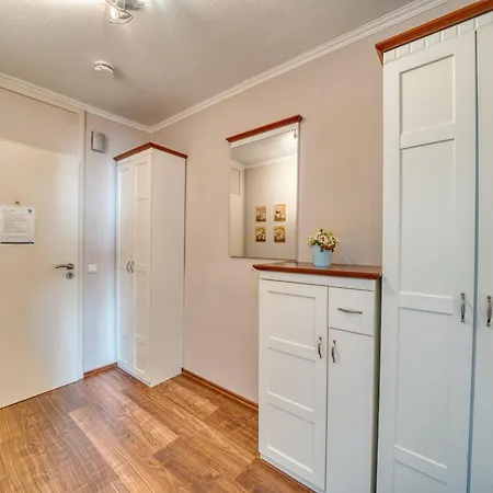 - Haus P, App 0p0202 Apartman *